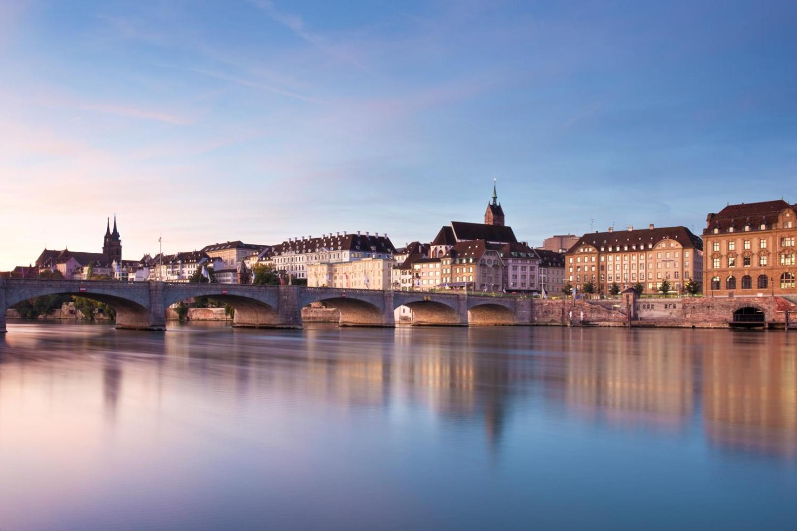Special Blue Tiger Apartment Basel, Messe Kleinbasel 10-Star ภายนอก รูปภาพ