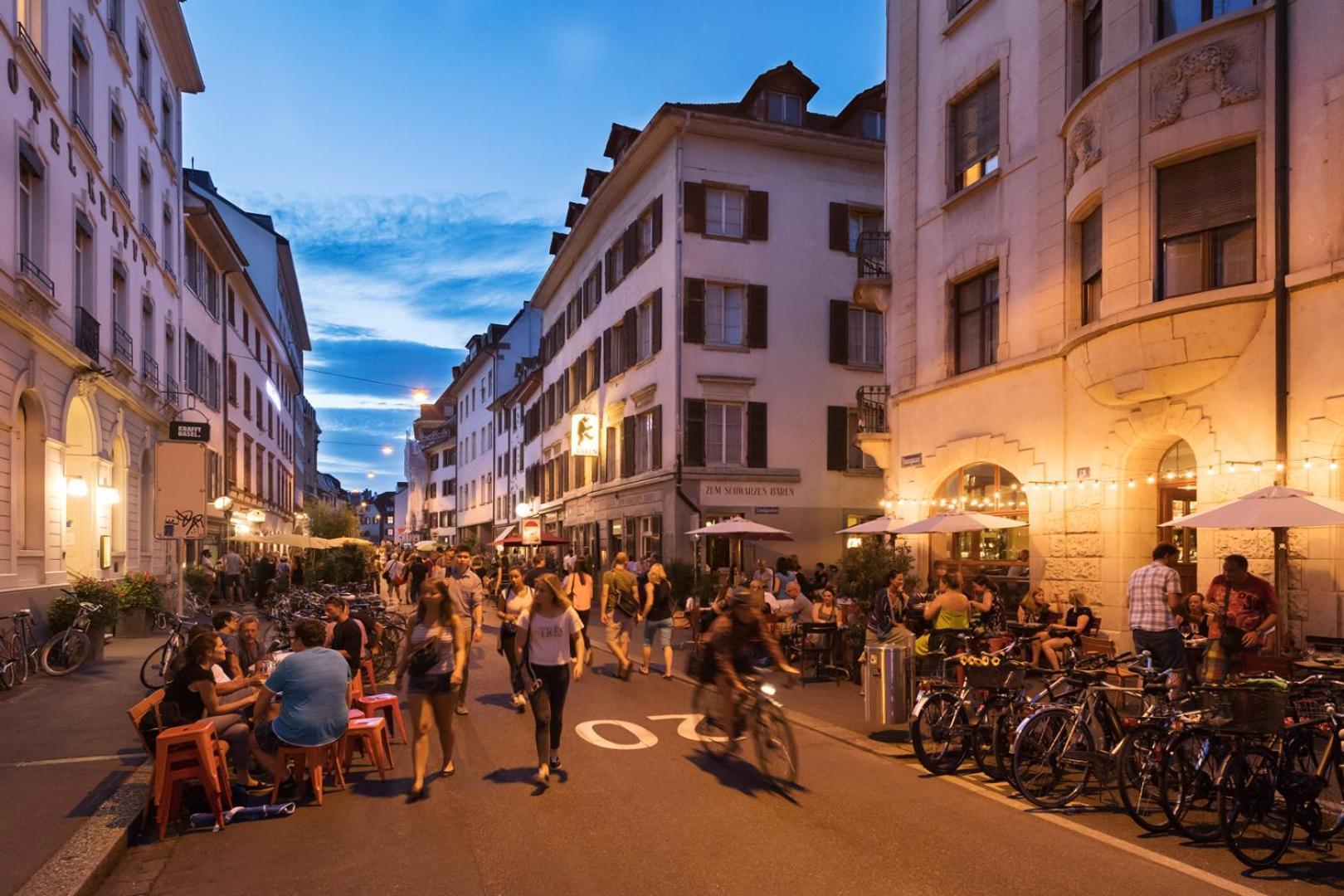 Special Blue Tiger Apartment Basel, Messe Kleinbasel 10-Star ภายนอก รูปภาพ