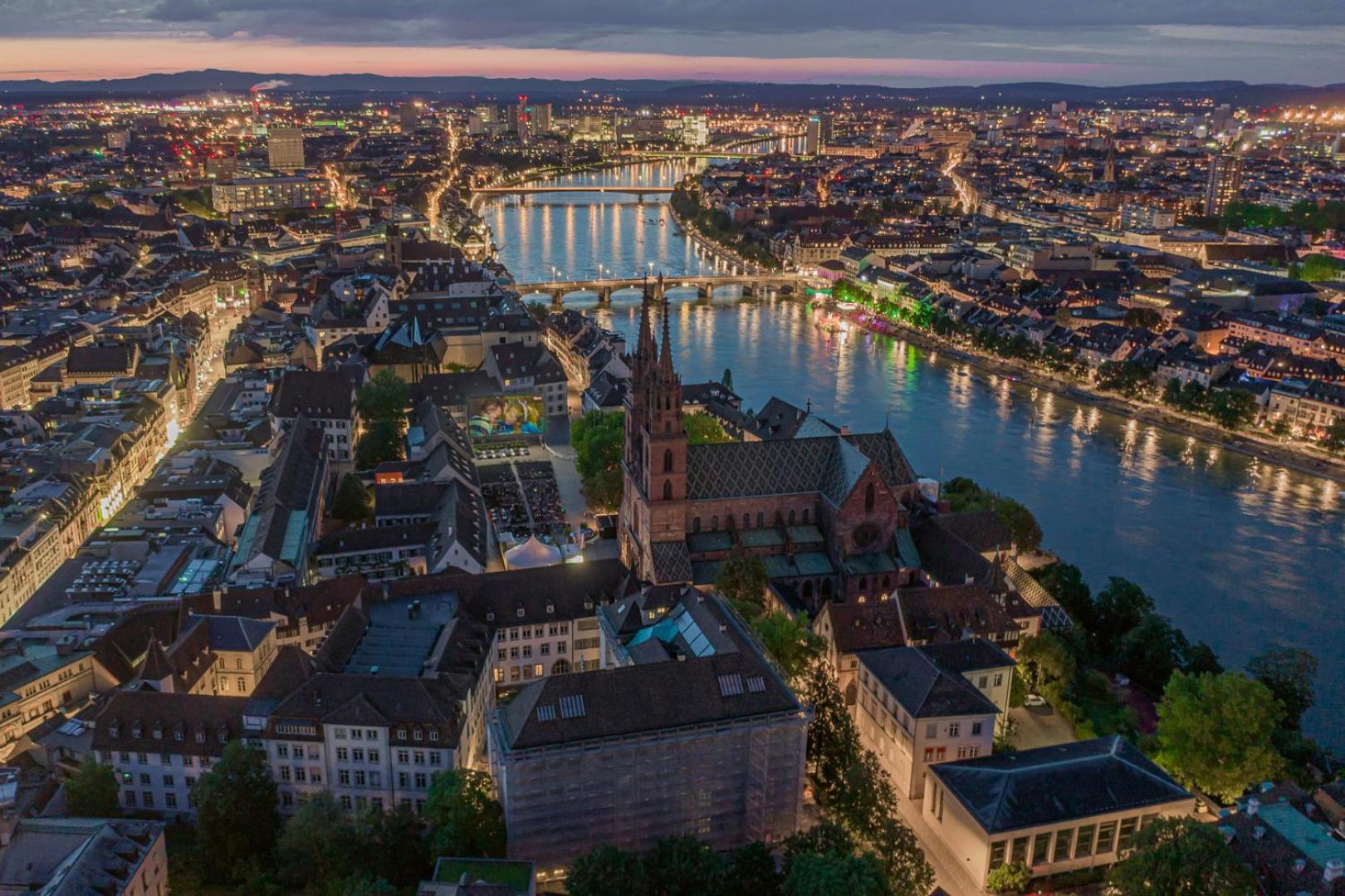 Special Blue Tiger Apartment Basel, Messe Kleinbasel 10-Star ภายนอก รูปภาพ